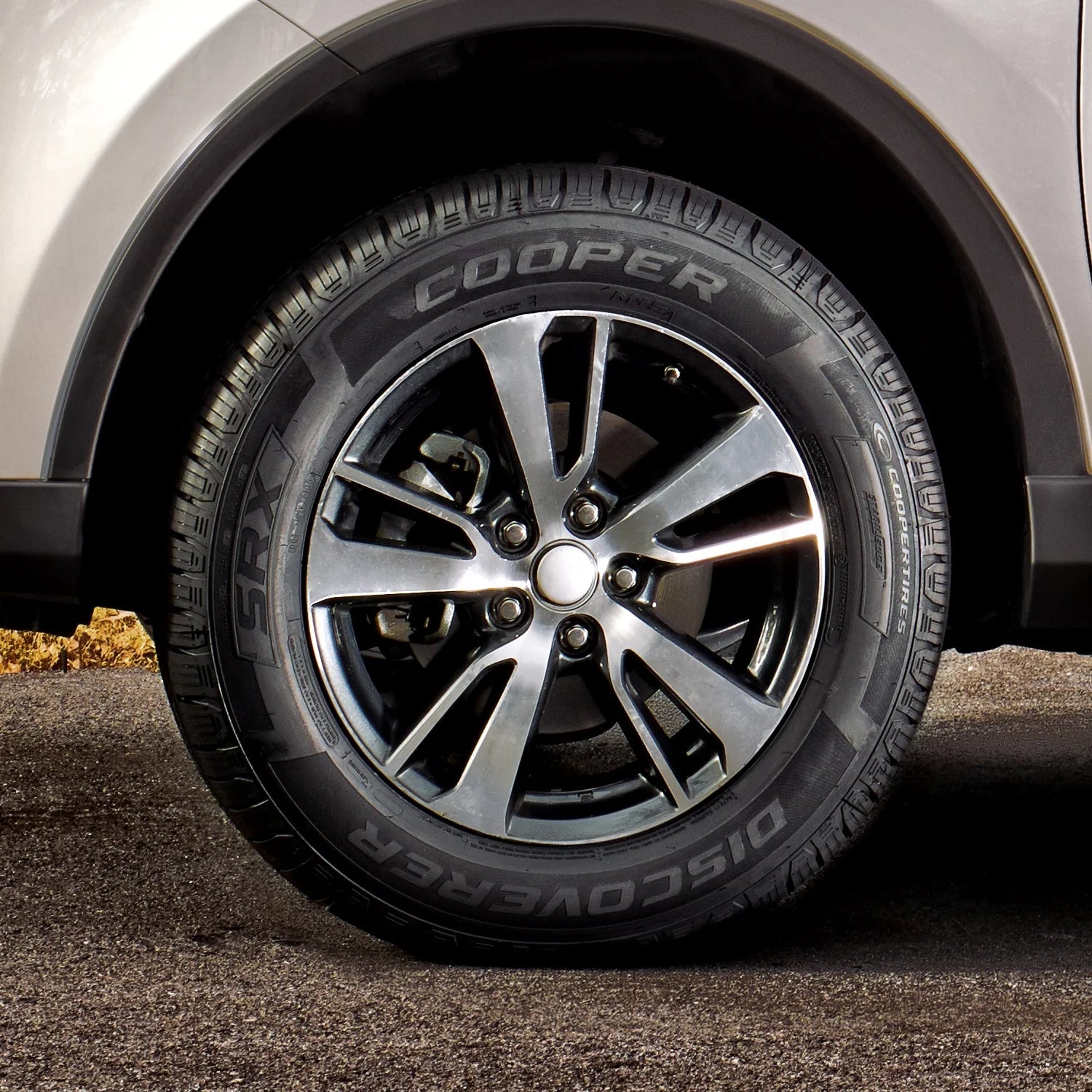 235/60R18 107V XL All-Season Tires - Pair
