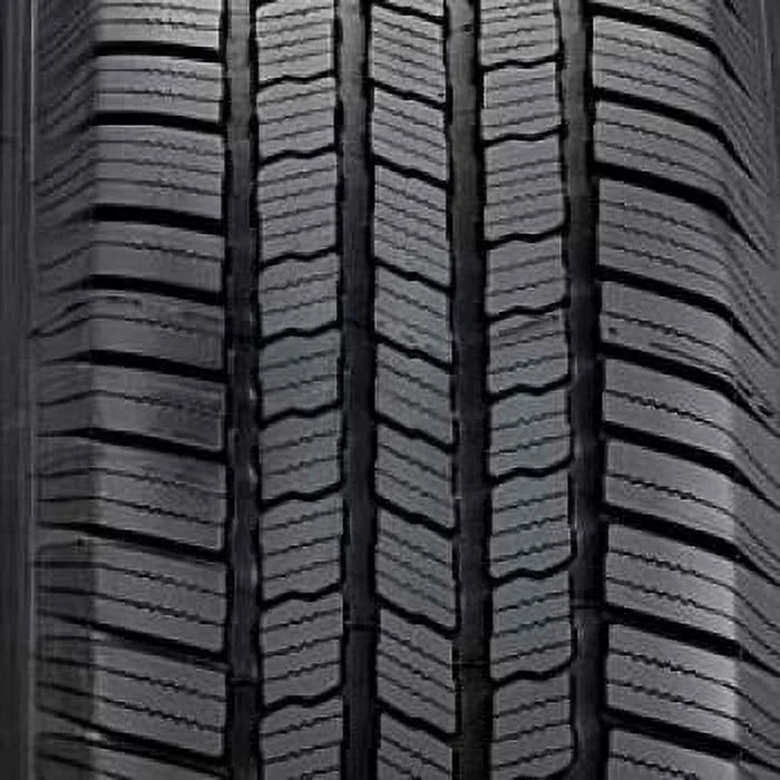 265/70R17 113T All-Season Tire