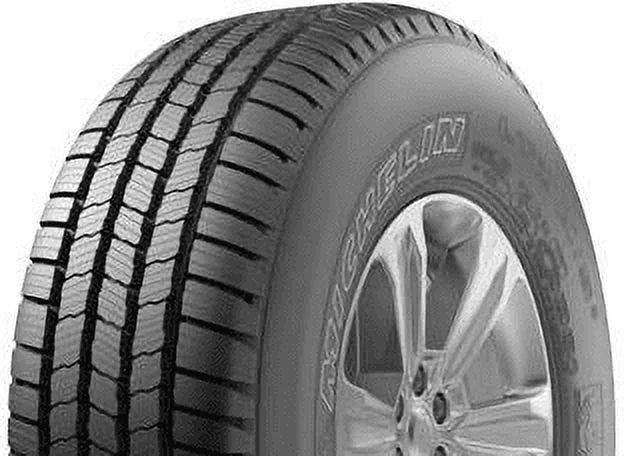 265/70R17 113T All-Season Tire